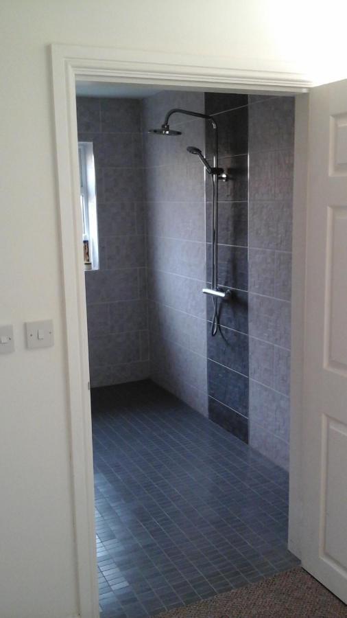 Tea In Liverpool - Private - Quiet - Ground Floor - En-Suite - Walk-In-Shower Экстерьер фото